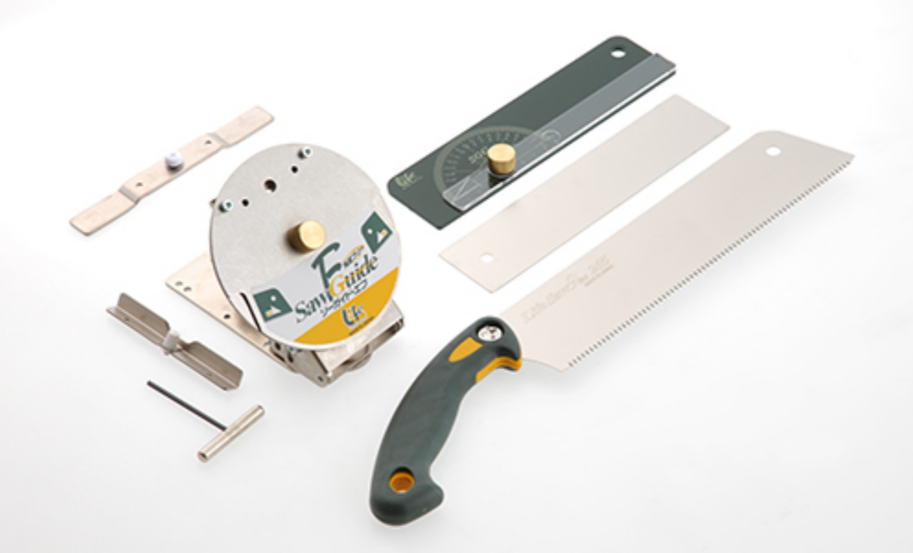 Woodworking Japan - SAW GUIDE F SET + UNIVERSAL